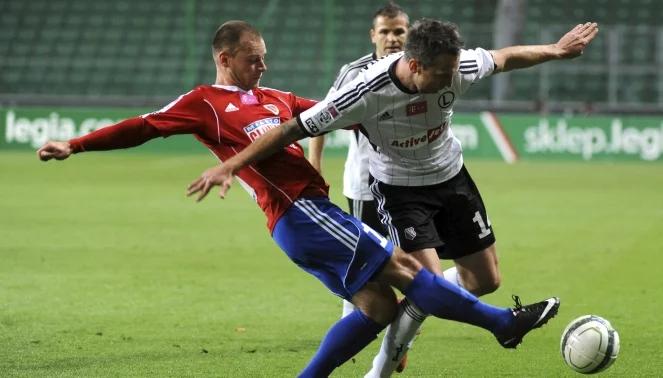 Ekstraklasa: Legia wysoko wygrywa z Piastem i wraca na fotel lidera