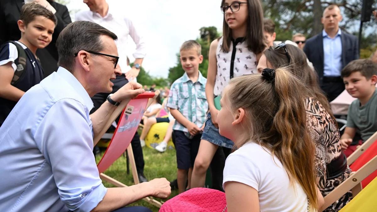 Premier Morawiecki: dopóki PiS rządzi Polską, program Rodzina 500+ nie jest zagrożony