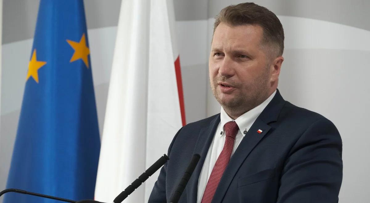Szef MEiN: przygotowujemy się na pełny powrót dzieci do szkół