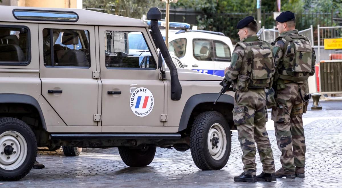 Atak na żołnierzy we Francji. Premier: zatrzymano podejrzanego mężczyznę
