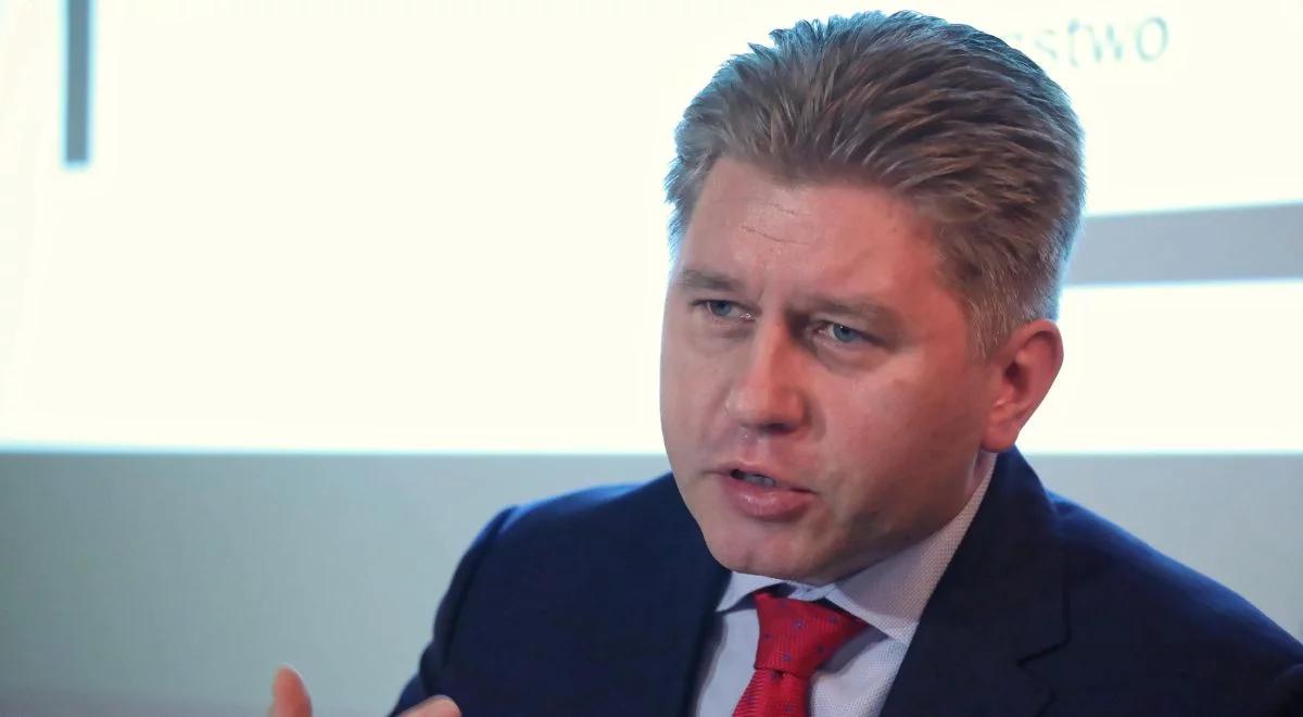 "Macie swoje dogmaty i swoje inkwizycje". Burza w sieci po tekście Matczaka