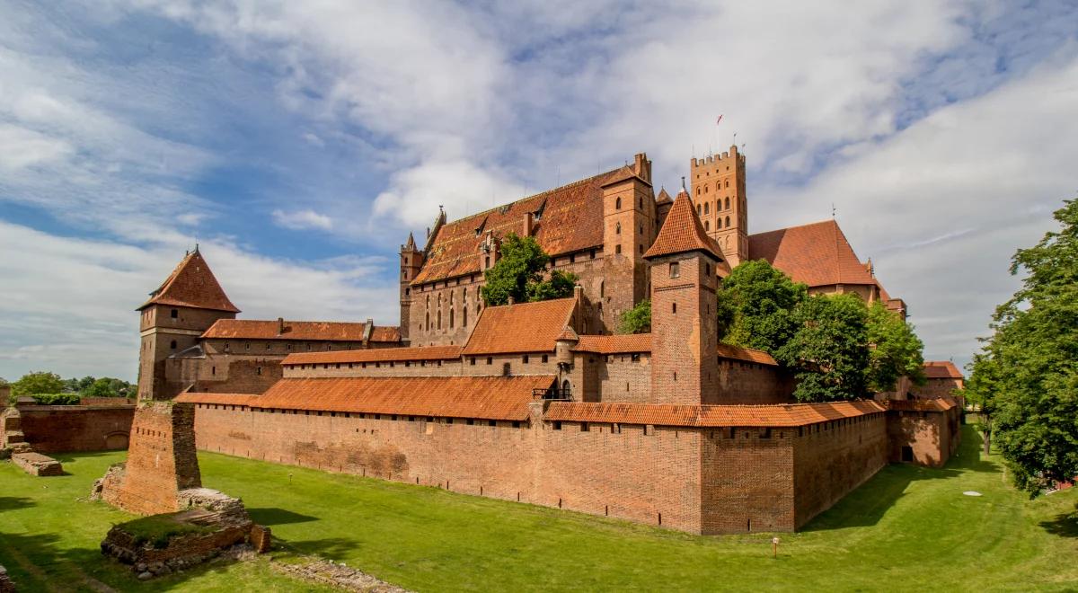 Wojna trzynastoletnia i siła pieniądza