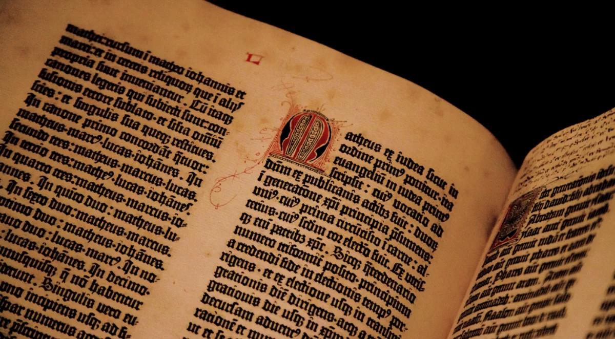 Biblia Gutenberga. Przełomowa księga w dziejach Europy