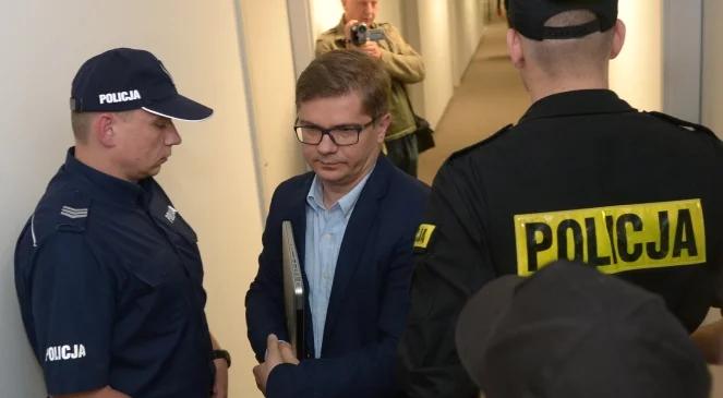 Dlaczego policja nie odebrała laptopa naczelnemu tygodnika "Wprost"?
