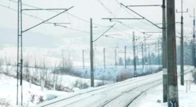Kolejarze powtarzają błędy autostradowe: problemy z podwykonawcami
