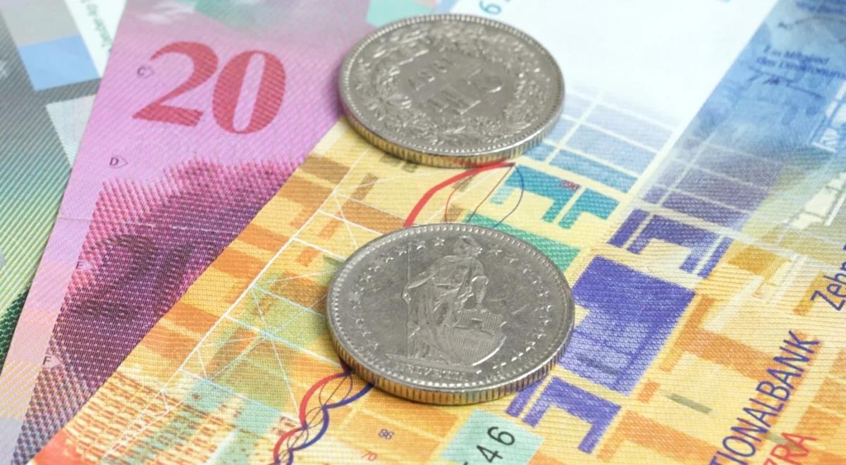 Prezes UOKiK: należałoby powołać wydziały w sądach dla frankowiczów 
