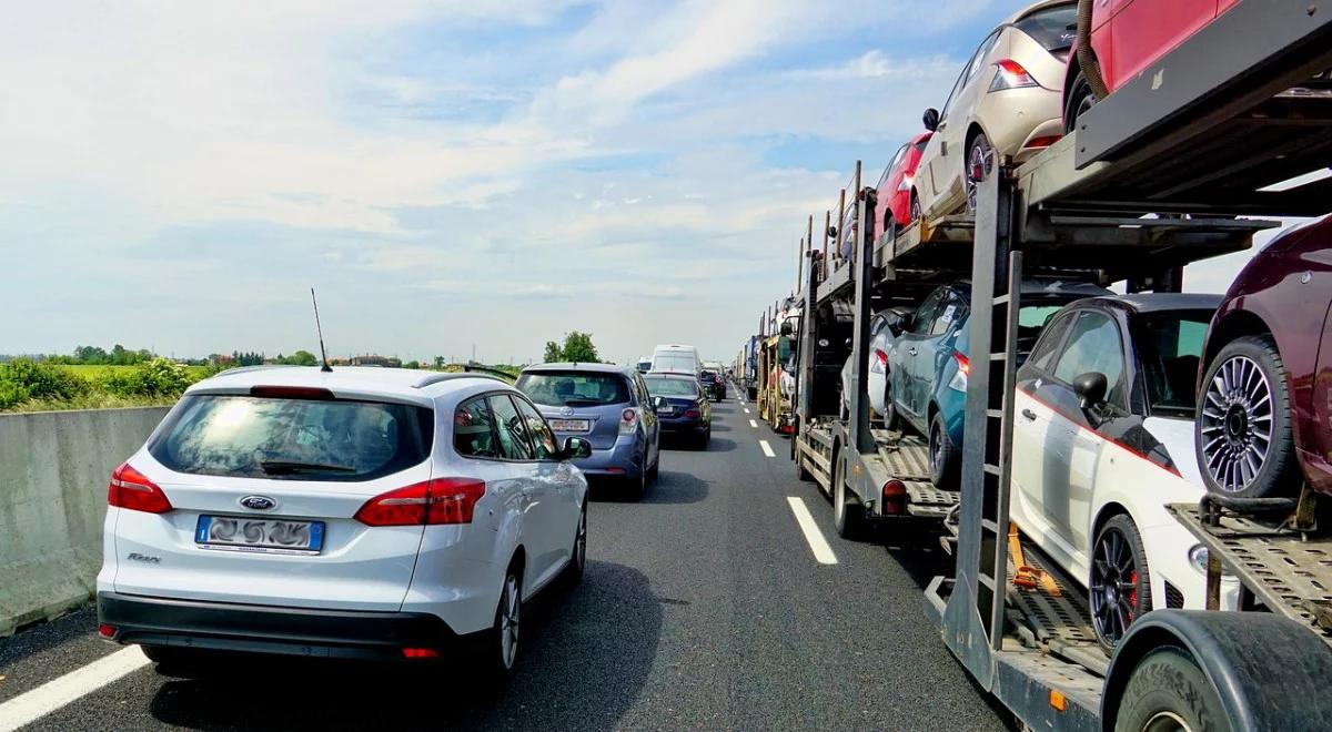 Posucha w komisach samochodowych. Tak źle nie było przez lata