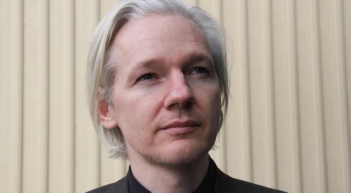 Twórca demaskatorskiego portalu WikiLeaks Julian Assange został przesłuchany