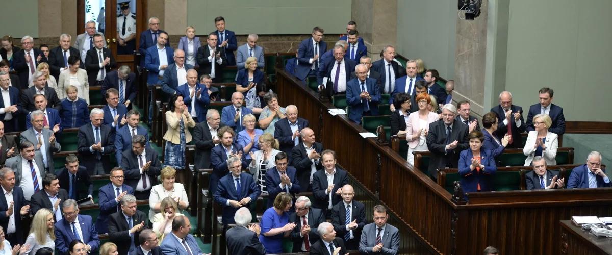 Sejm uchwalił nową ustawę o Sądzie Najwyższym 