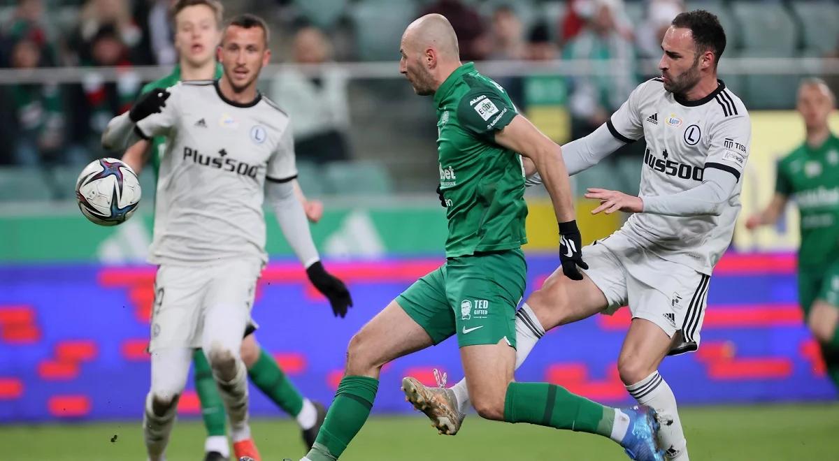 Ekstraklasa: kolejna kompromitacja Legii. Warta odesłała mistrza do strefy spadkowej