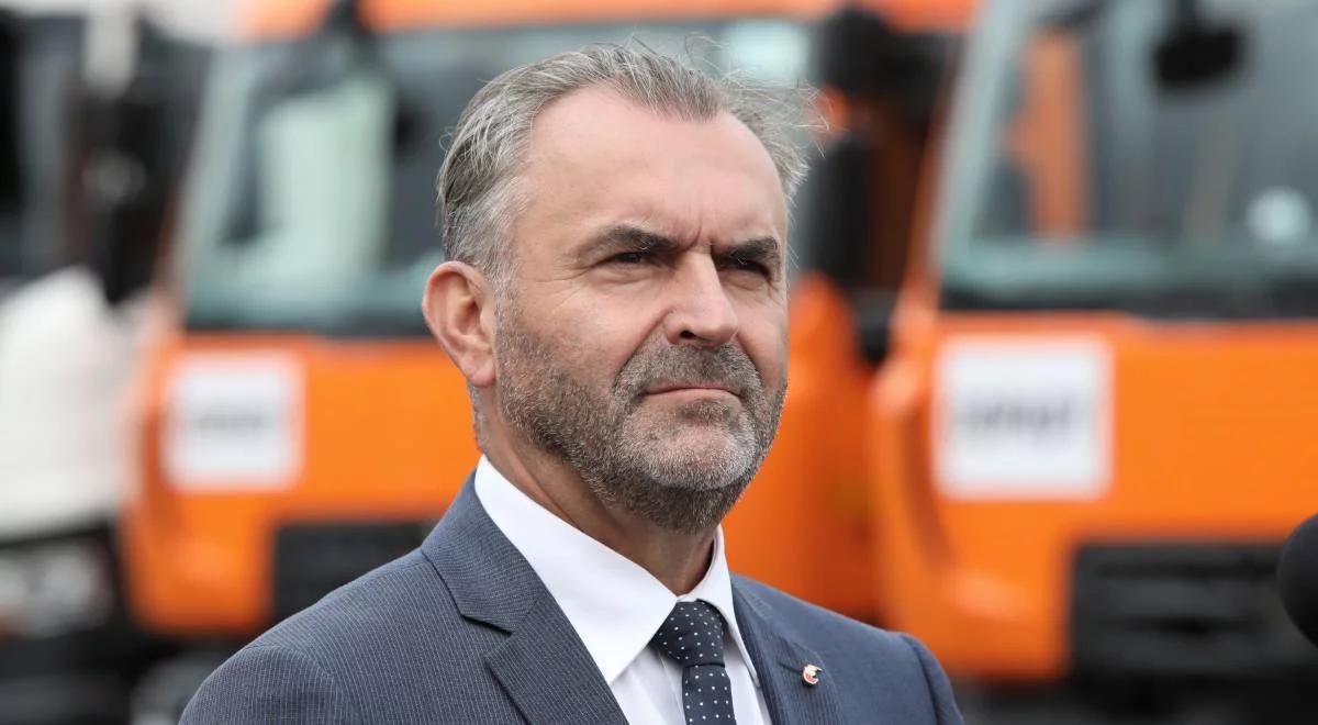 "W grę wchodzą wielomilionowe łapówki”. Rzecznik PiS o zatrzymaniu Włodzimierza Karpińskiego