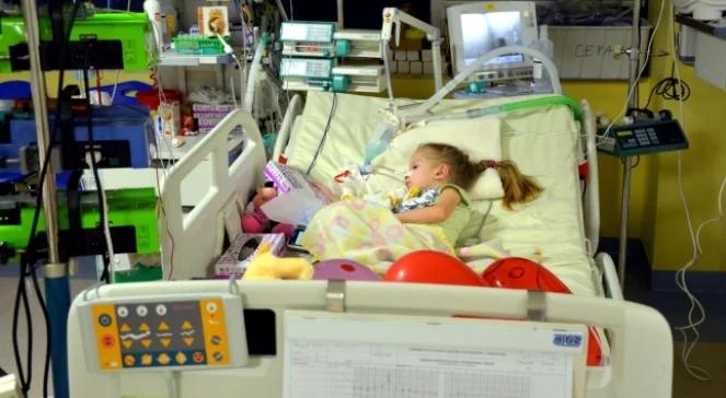 Kraków: nowatorska operacja na sercu małego dziecka. Pierwsza na świecie