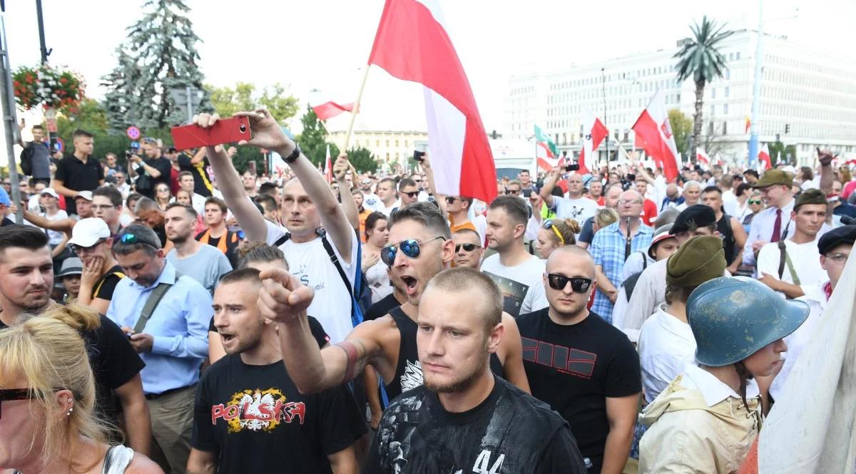 Ratusz o marszu narodowców: nawiązywał do pochodów faszystów i nazistów 
