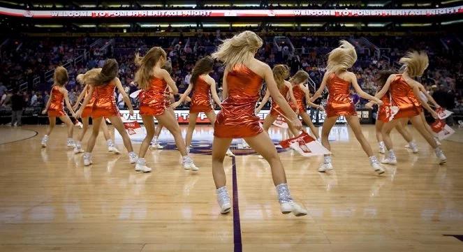 Polskie cheerleaderki podbiły NBA