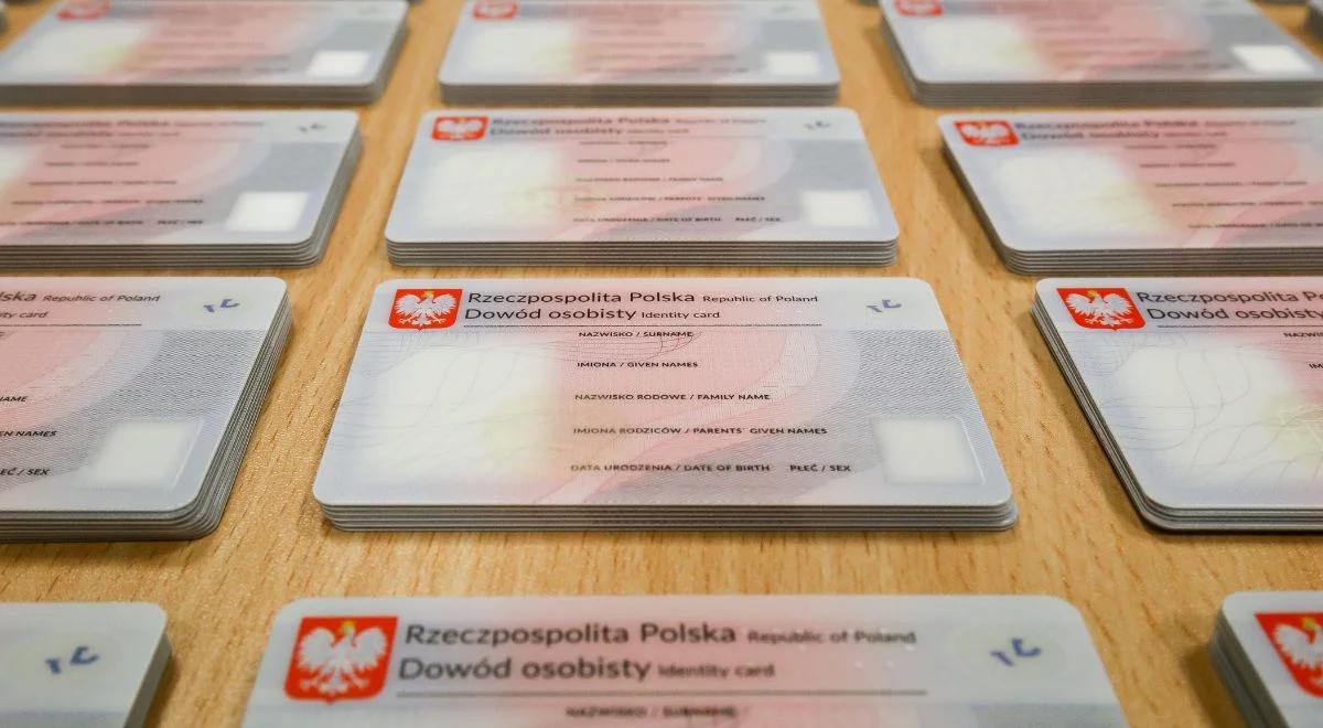 Zastrzeganie numeru PESEL to pierwszy etap. Minister Cieszyński podał termin dla instytucji