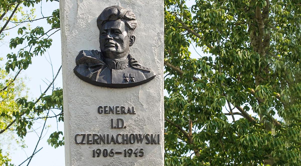 Pieniężno: decyzja w sprawie kontrowersyjnego pomnika sowieckiego generała 