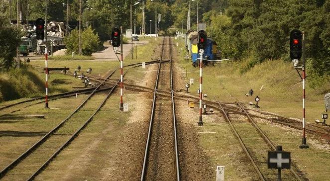 Zakłócali ruch kolejowy, bo są bez pracy