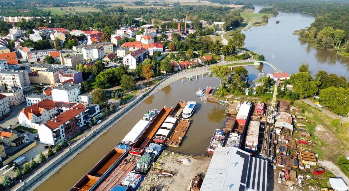 Zalany Dolny Śląsk. Tak sytuacja wygląda z powietrza