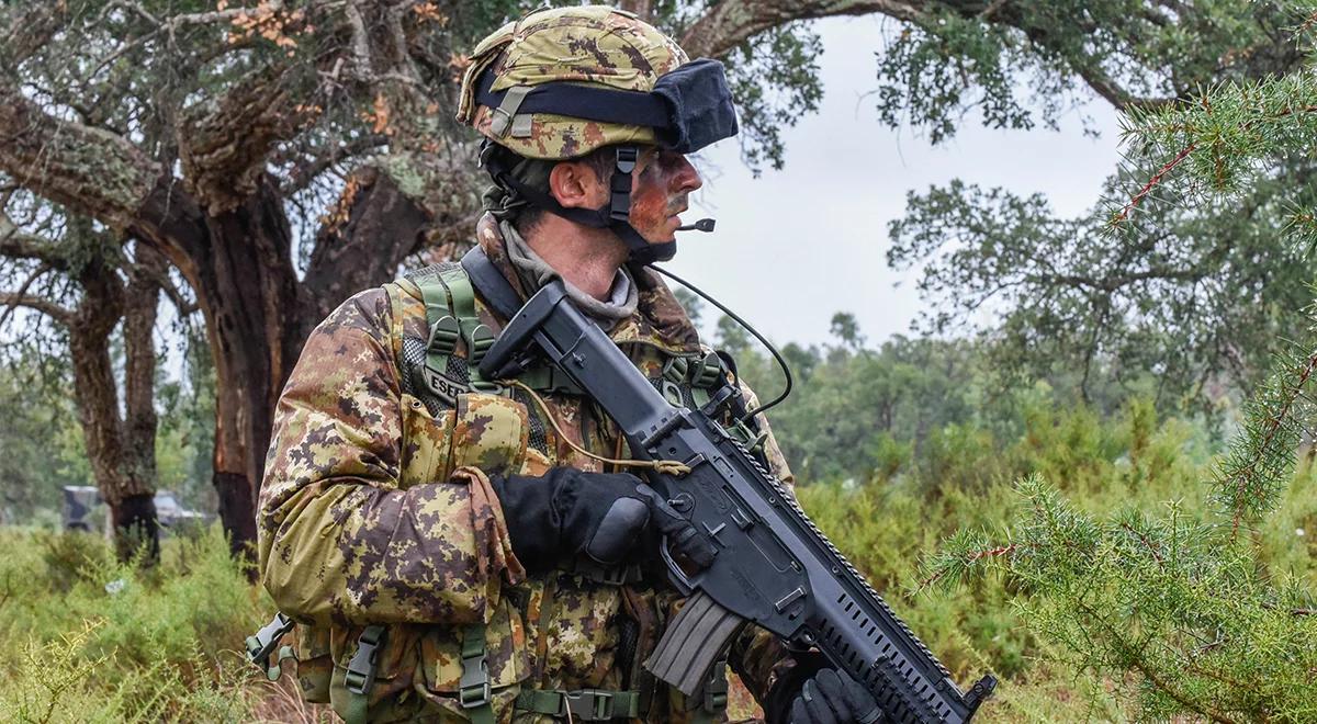 Szef NATO: Rosja nie zagraża bezpośrednio, ale wzmacniamy wschodnią flankę