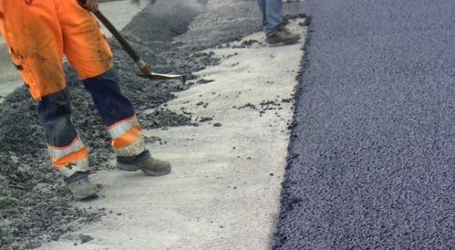 Kolejne problemy na niedokończonych autostradach