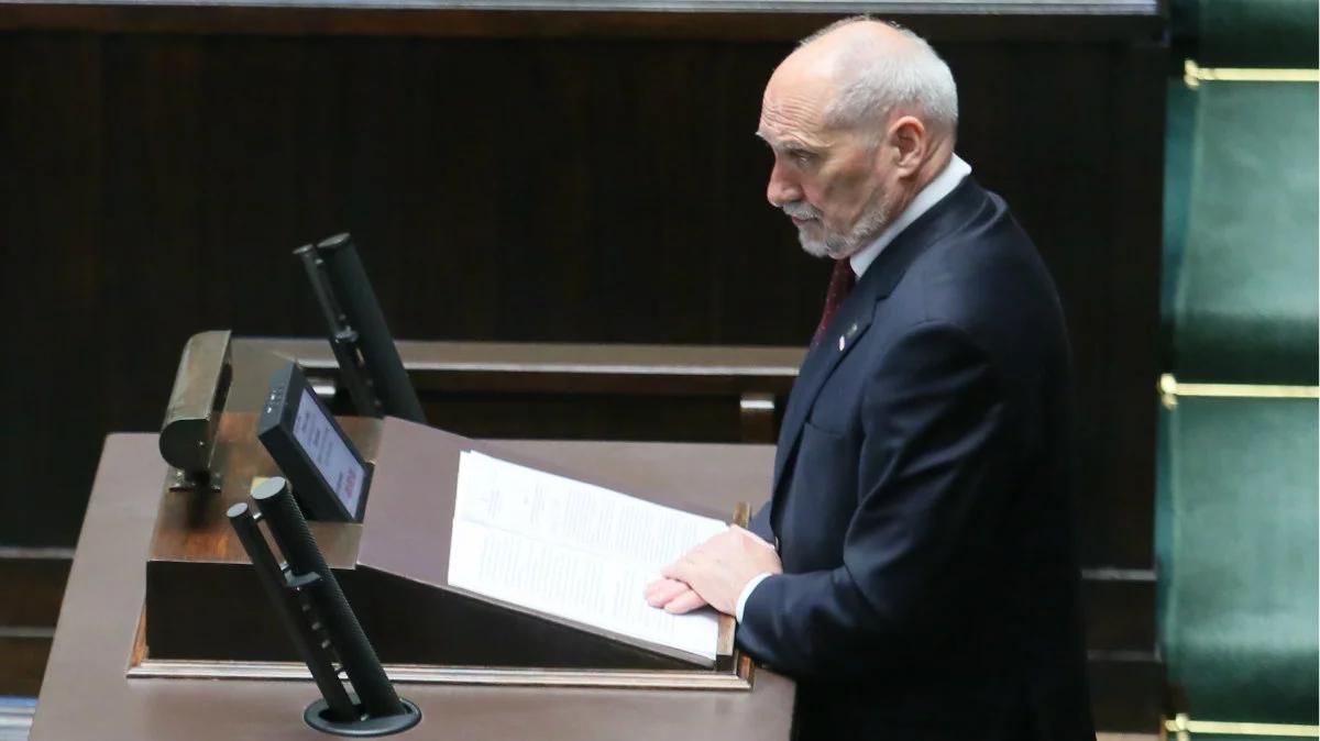 Antoni Macierewicz podał datę otwarcia wielonarodowego dowództwa w Elblągu