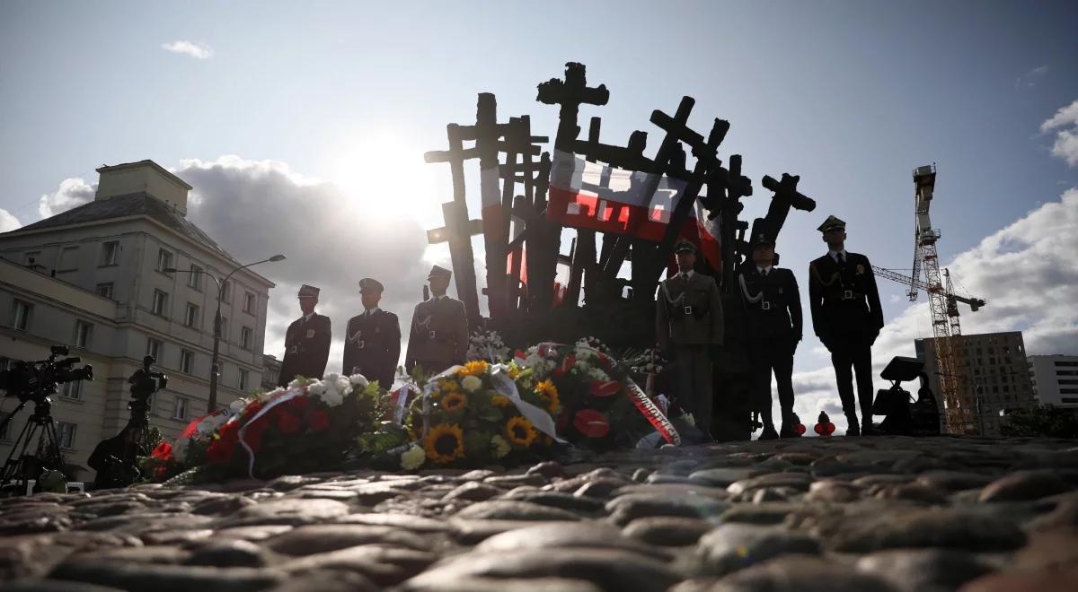 "Okupacja sowiecka wiązała się z wielką deportacją". Anna Płońska o ewakuacji obywateli RP z ZSRR w 1942 roku