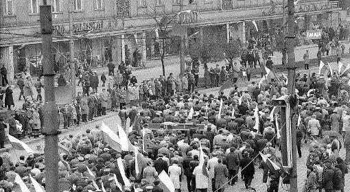 Uczniowie odtworzą losy Polski