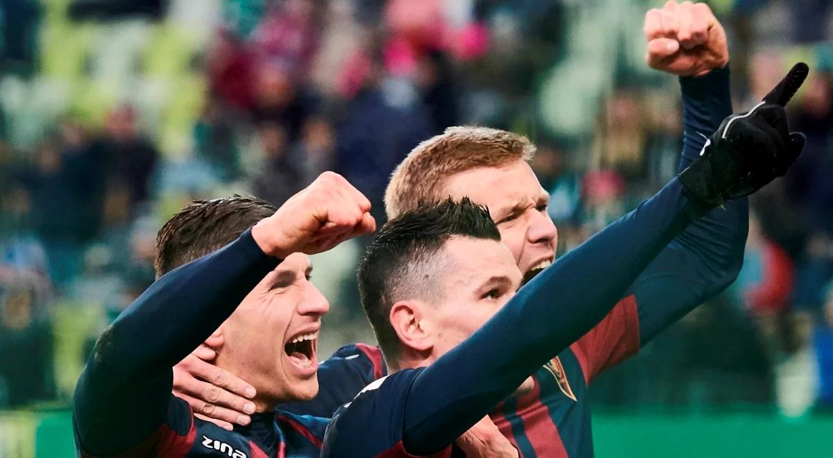 Ekstraklasa: Pogoń przerwała czarną serię, Lechia pobita w derbach Pomorza. Bez goli w Lubinie 