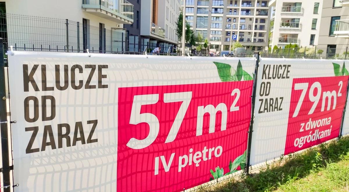 Dwa przeciwne trendy w nieruchomościach. Mieszkania drożeją i tanieją
