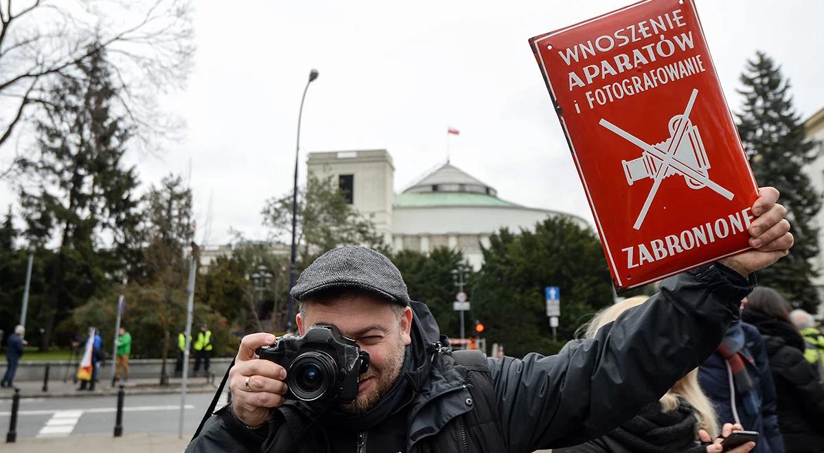 „Trzeba ucywilizować pracę dziennikarzy w Sejmie”