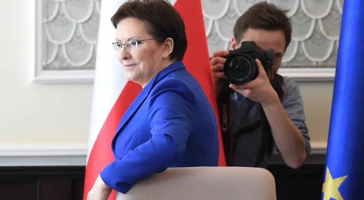 Nowy sondaż CBOS: wzrosły notowania rządu i premier Ewy Kopacz