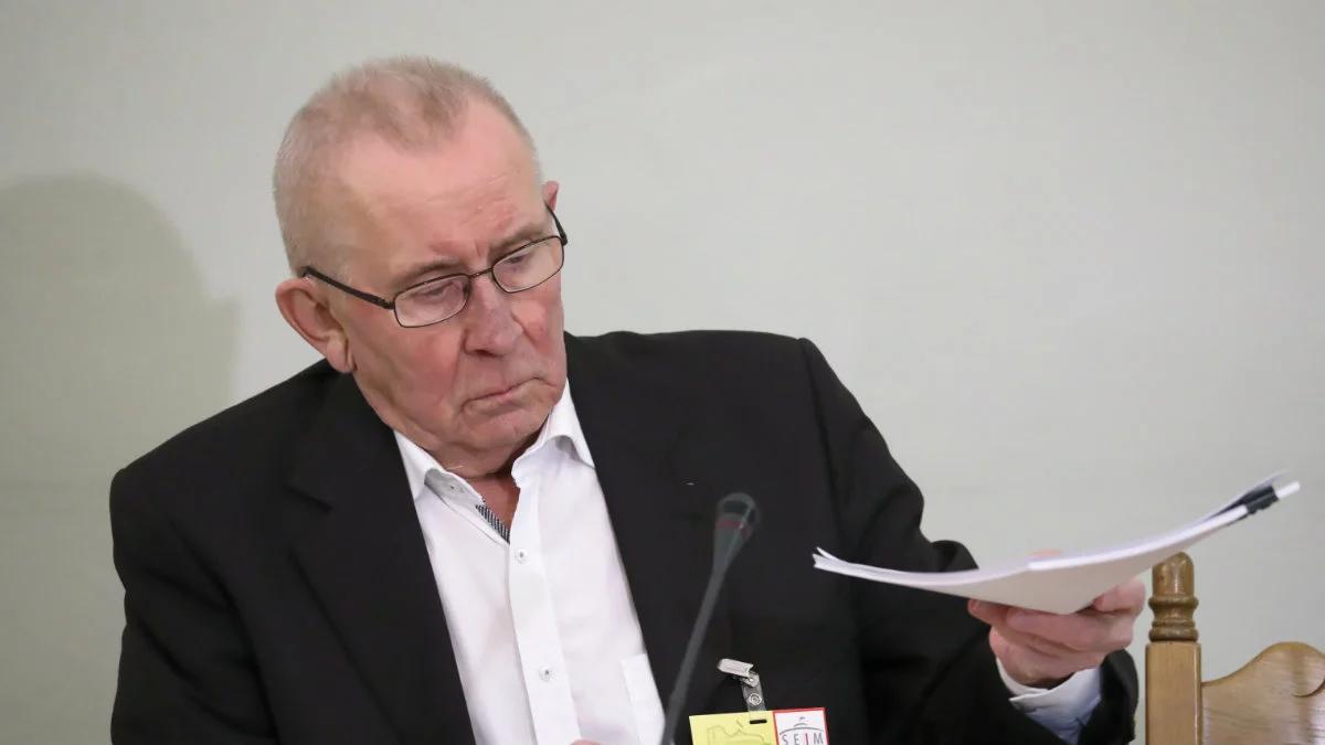 Andrzej Czuma: nie miałem informacji o systemowym zagrożeniu wyłudzeniami VAT