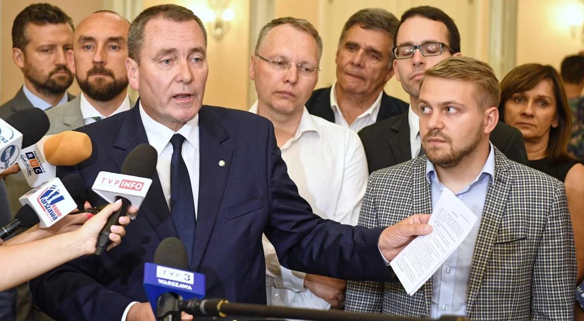 Warszawscy radni PiS chcą zwiększenia dodatku motywacyjnego dla nauczycieli