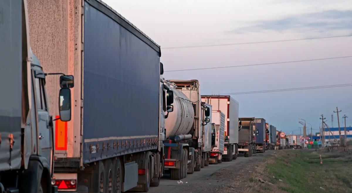 Do polskich i słowackich kierowców dołączyli Węgrzy. Protest przeciwko przywilejom dla ukraińskiego transportu