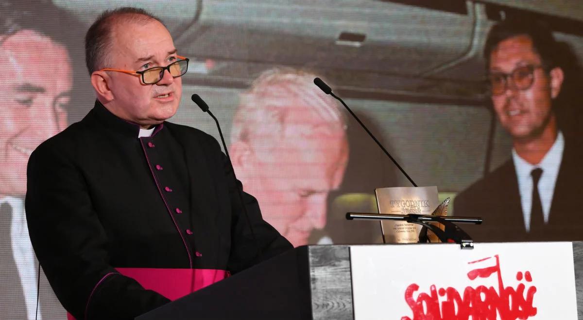 Ksiądz prałat Ludwik Kowalski Człowiekiem Roku "Tygodnika Solidarność" 