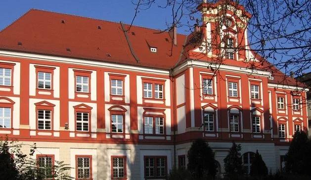Uratowano nazwę i znak Wydawnictwa Ossolineum 