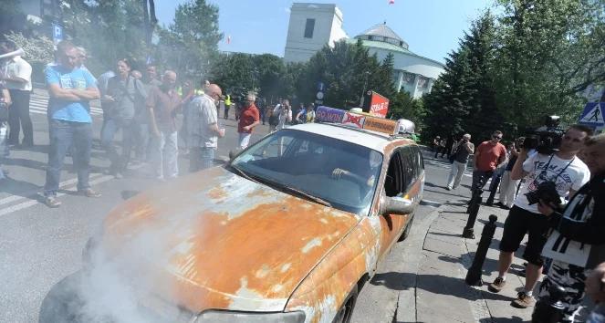 Taksówkarze grożą protestem na Euro