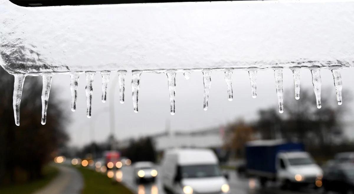 Alert IMGW. Marznące opady w ośmiu województwach