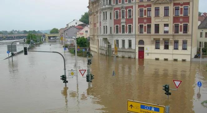 Niemcy walczą z powodzią. Wiele miast pod wodą