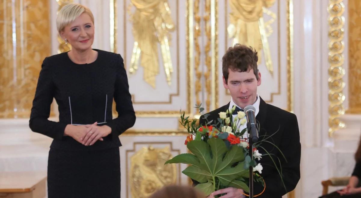 Pierwsza dama: niepełnosprawność nie ogranicza możliwości realizowania ambitnych zamierzeń 