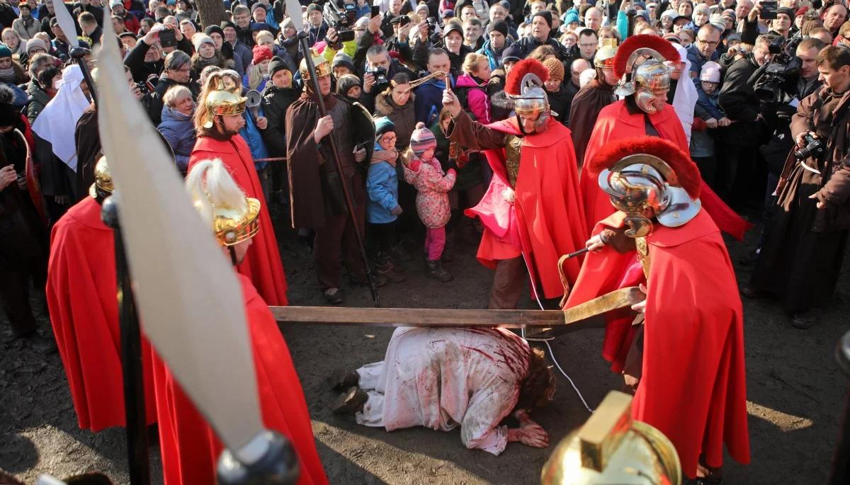 Wielki Piątek. Dzień, w którym umiera Chrystus