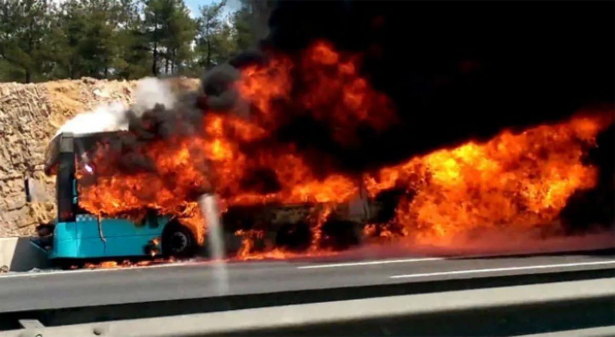 W Kazachstanie zapalił się autobus. 52 osoby nie żyją