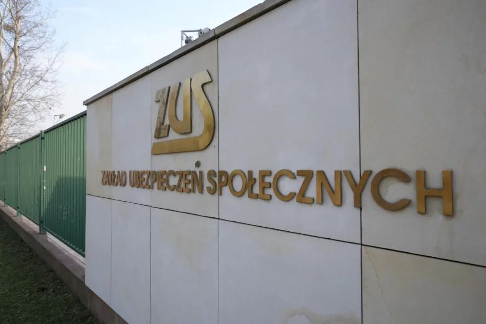 ZUS: chcemy przejąć rozliczanie składek za przedsiębiorców
