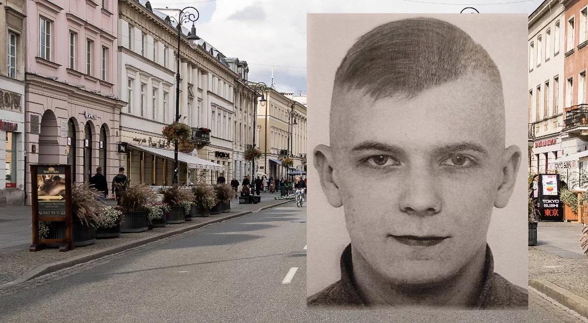 Brutalnie pobił kierowcę. Nowe informacje o jednym z poszukiwanych ws. zabójstwa na Nowym Świecie
