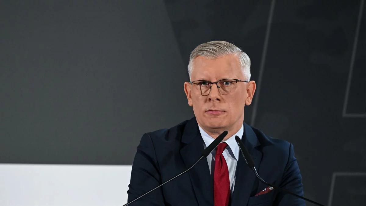 Spór o Cenckiewicza. "Z zarzutami karnymi nie ma mowy o certyfikacie bezpieczeństwa"