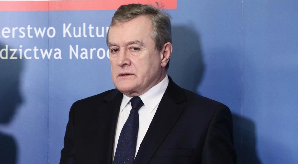 Co z prawami do zbiorów Polskich Nagrań? "Trudne" rozmowy z Warner Music Poland