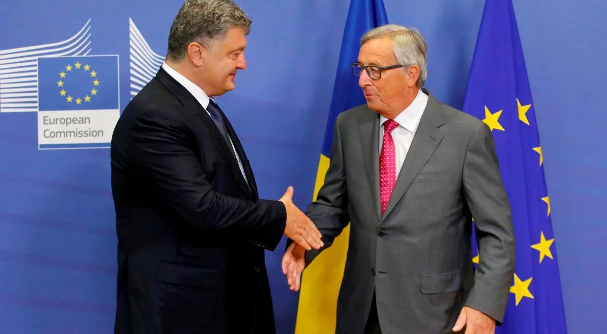 Napięta sytuacja w Donbasie. Szef KE krytykuje Rosję, składa obietnice Ukrainie