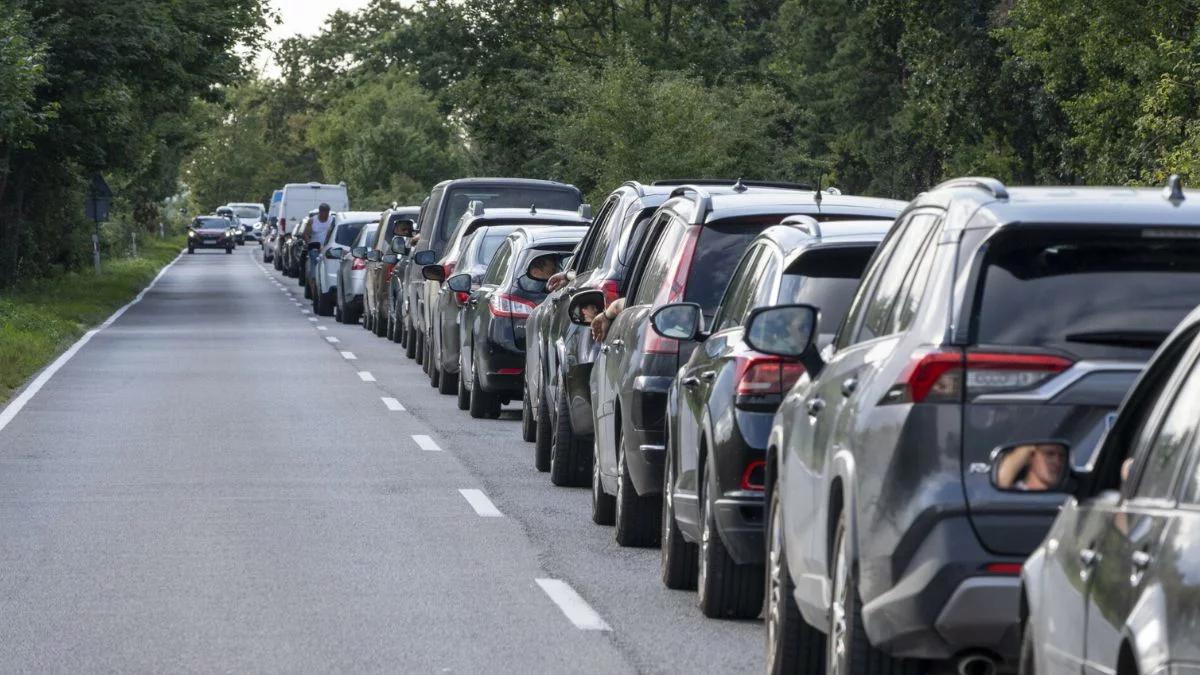 Ciężkie powroty z długiego weekendu. Korki nie tylko na zakopiance i A4 [LISTA]