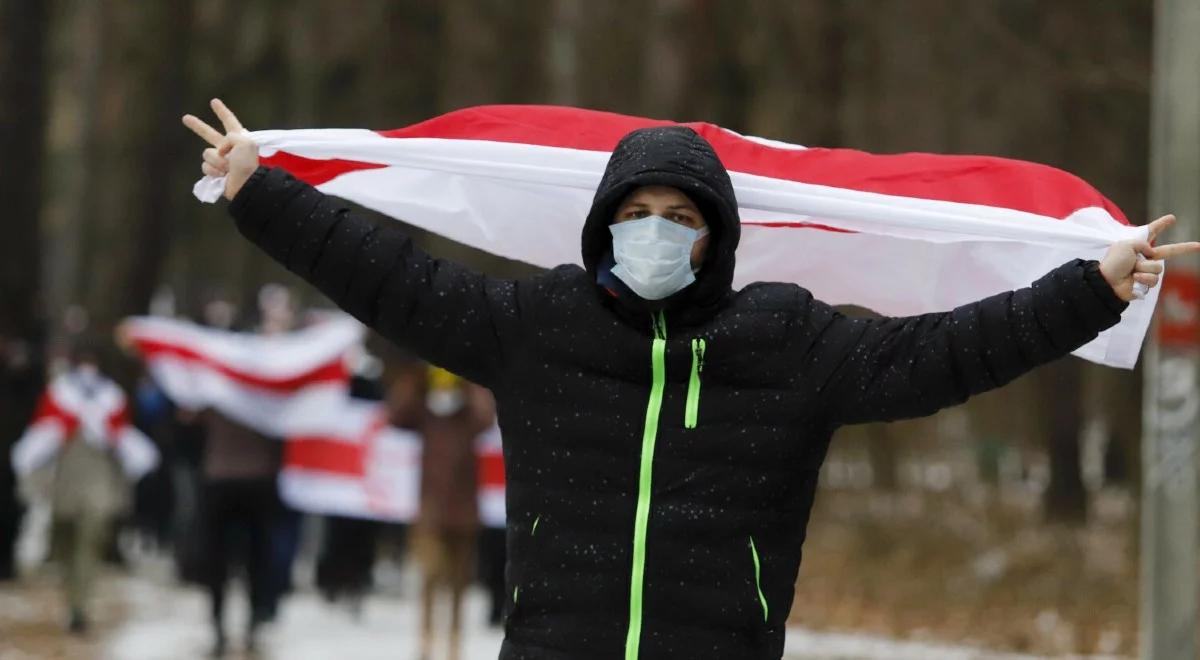 Piąty miesiąc protestów na Białorusi. Cichanouska: ludzie się nie poddają