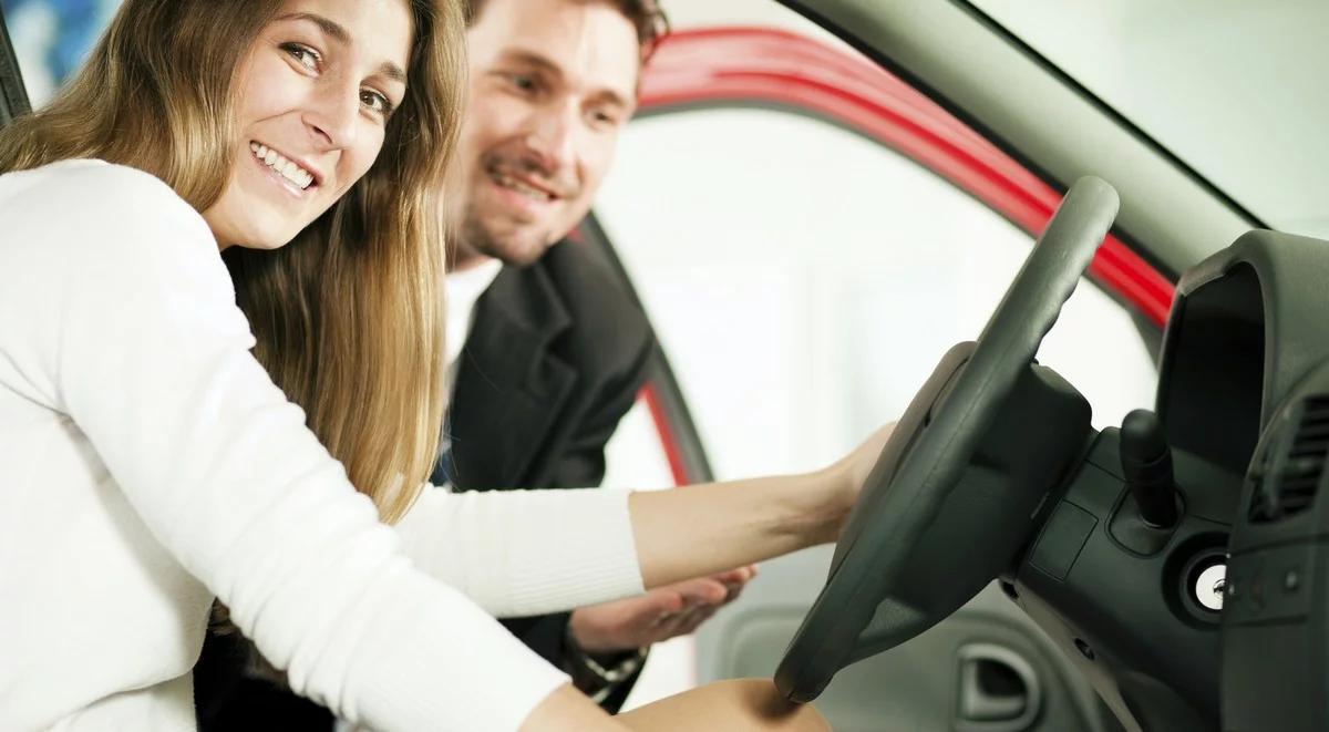 Jeden dowód rejestracyjny dla kilku aut? Rząd pracuje nad takim rozwiązaniem